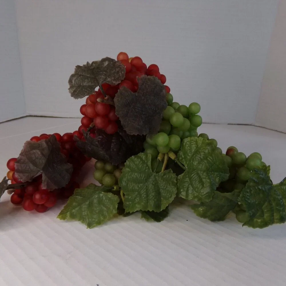 Plastic Rubber Artificial Decorative Grapes 6 Bunches Pods Faux
